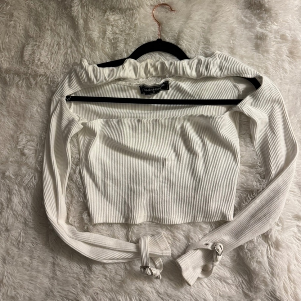 White cropped sweater top